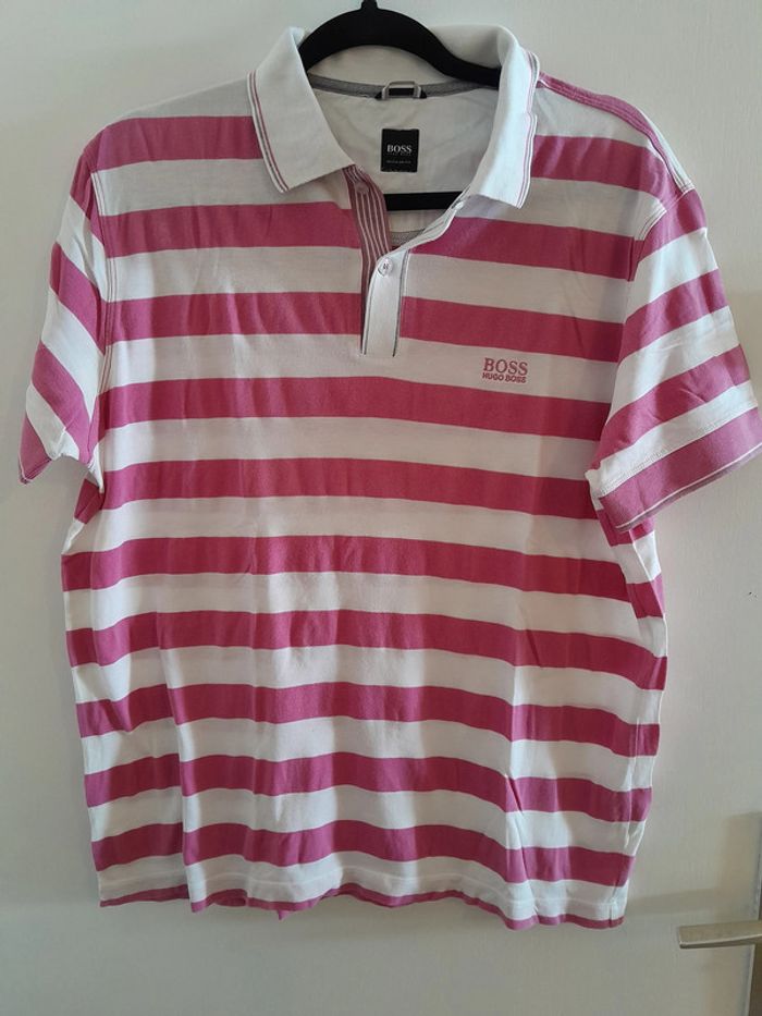 Polo, rayé rose et blanc, taille XL, Marque Hugo Boss