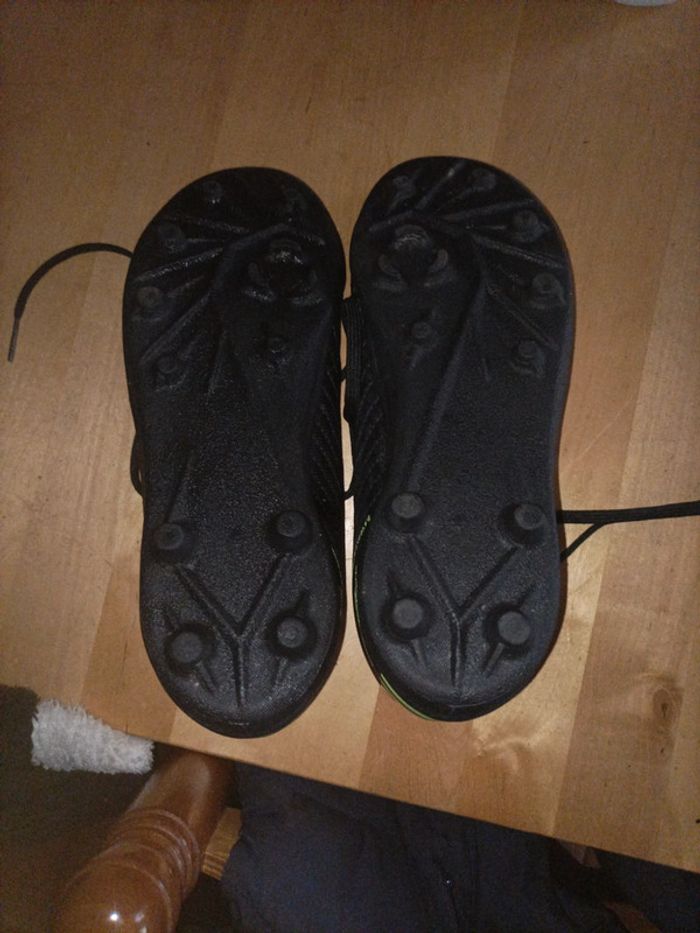 Chaussure foot - photo numéro 4