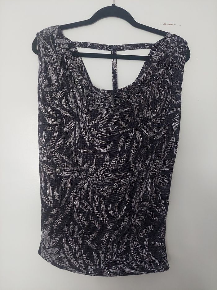 Haut sans manches - photo numéro 4