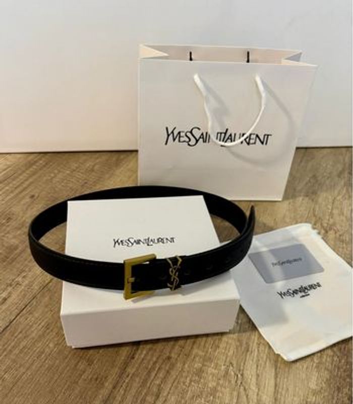 Ceinture Yves Saint Laurent cuir noir 100 cm – boucle dorée - photo numéro 4