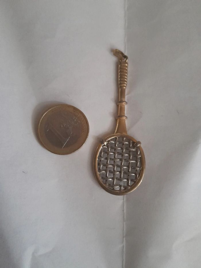 Magnifique pendentif vintage raquette