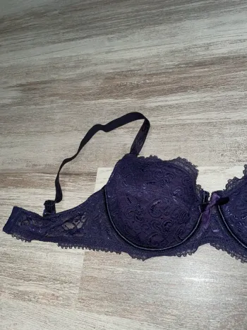 Soutient gorge violet