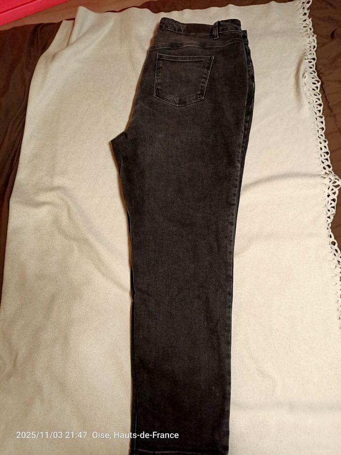 Jean femme - photo numéro 2