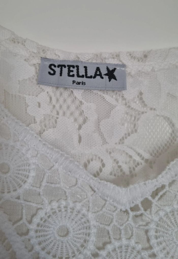 Robe blanche à bretelles en crochet et dentelle - photo numéro 4
