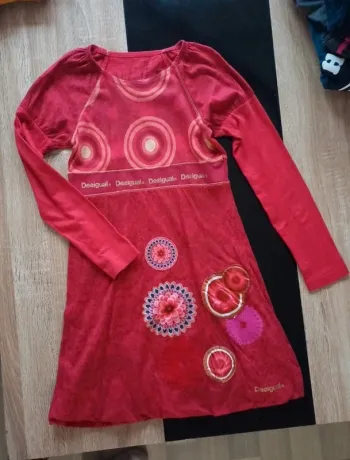 Robe desigual rouge 11 ans