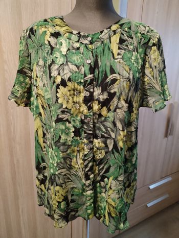 Chemise femme manches courtes taille 42 /44