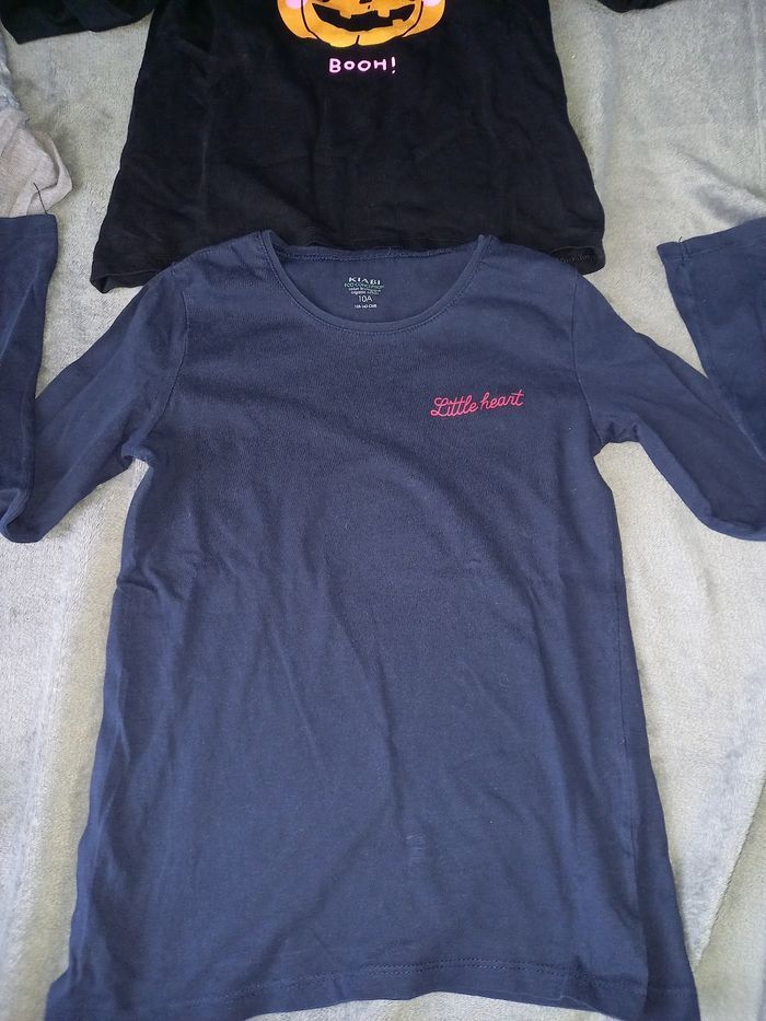 Lot 4 t-shirts 10 ans - photo numéro 2