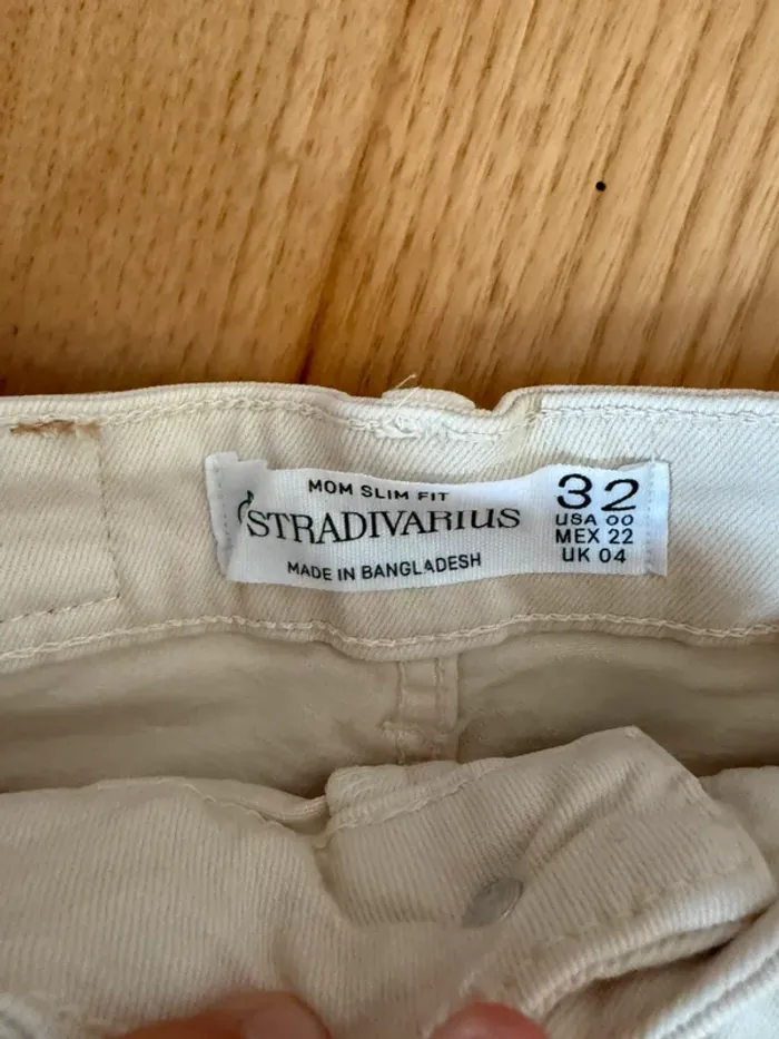 Short beige neuf taille 32 stradivarius - photo numéro 6