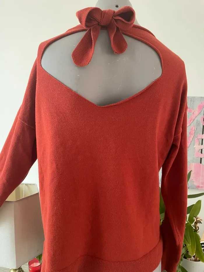 Magnifique petit pull léger en 38/40 de la boutique NafNaf excellent état - photo numéro 4