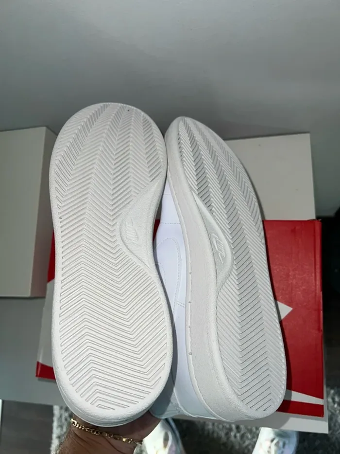 Basket Nike Taille 44.5 unisex - photo numéro 11