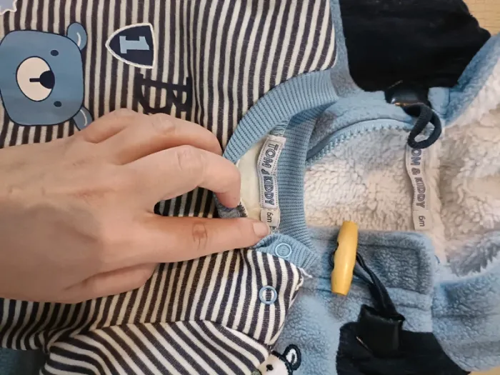 Ensemble veste & pull 6 mois - photo numéro 5