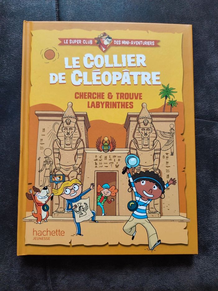 Livre Mac Do le collier de Cléopâtre