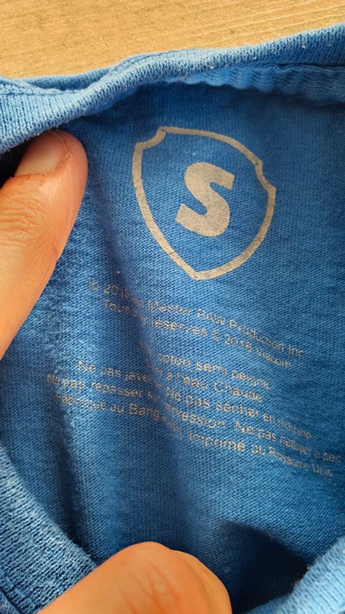 T-shirt pat patrouille 4 ans en bon état - photo numéro 2