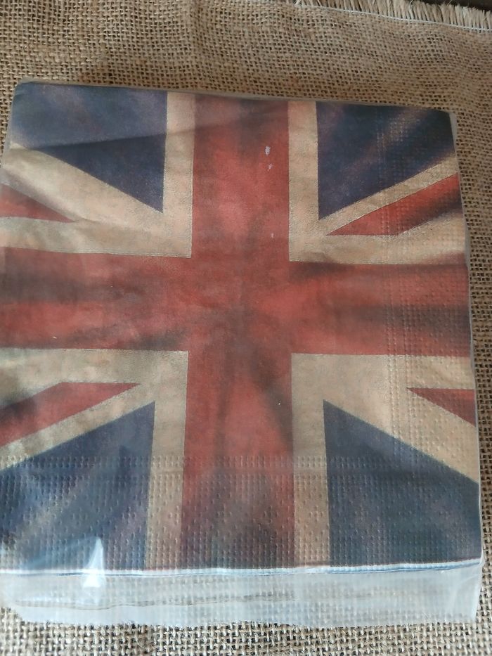 20 serviettes en papier Grande Bretagne Angleterre - photo numéro 2