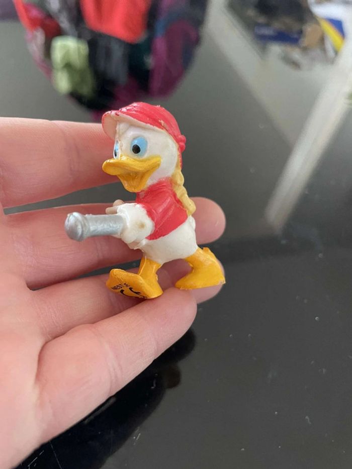 Donald Figurine Vintage Nestle Disney 1991