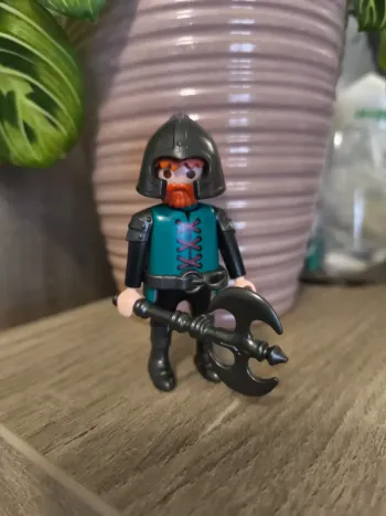 Playmobil figurine chevalier