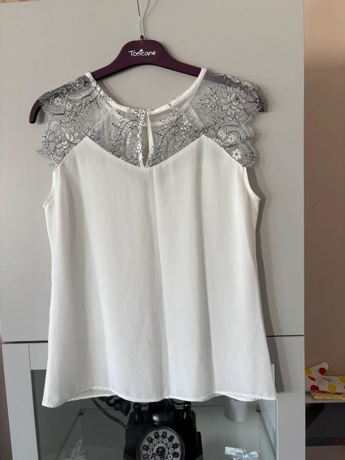 Haut blanc taille S - photo numéro 2