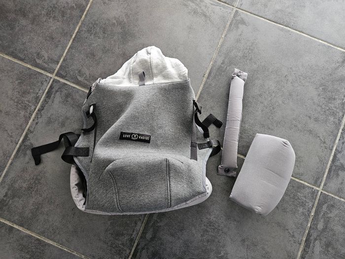 Porte bébé HoodieCarrier - photo numéro 4