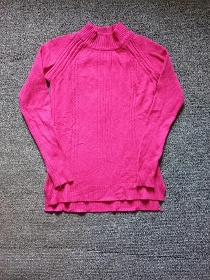 Pull col roulé