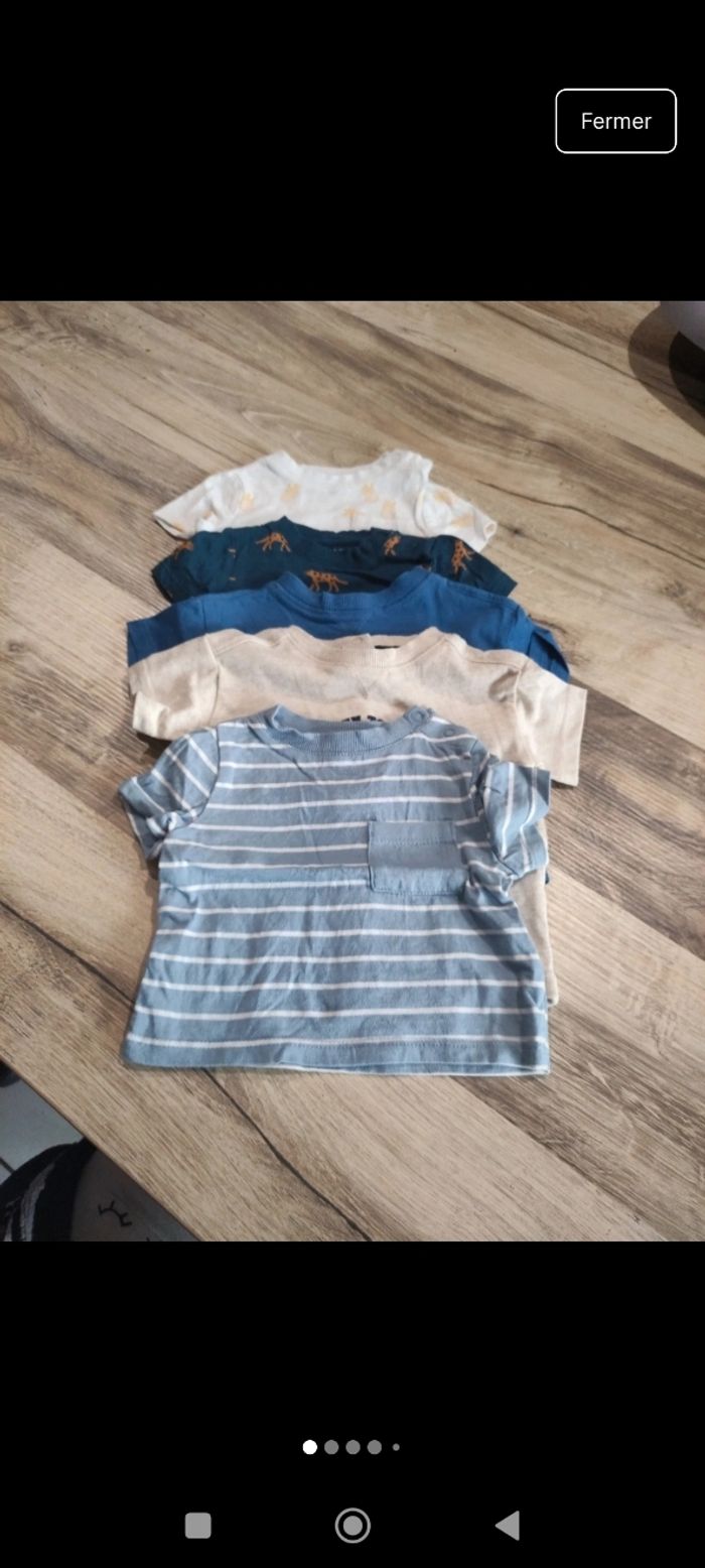 T-shirt bébé
