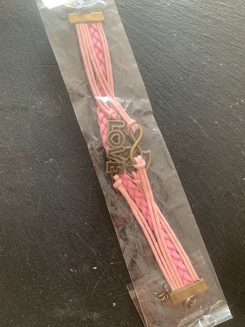 Bracelet neuf rose love