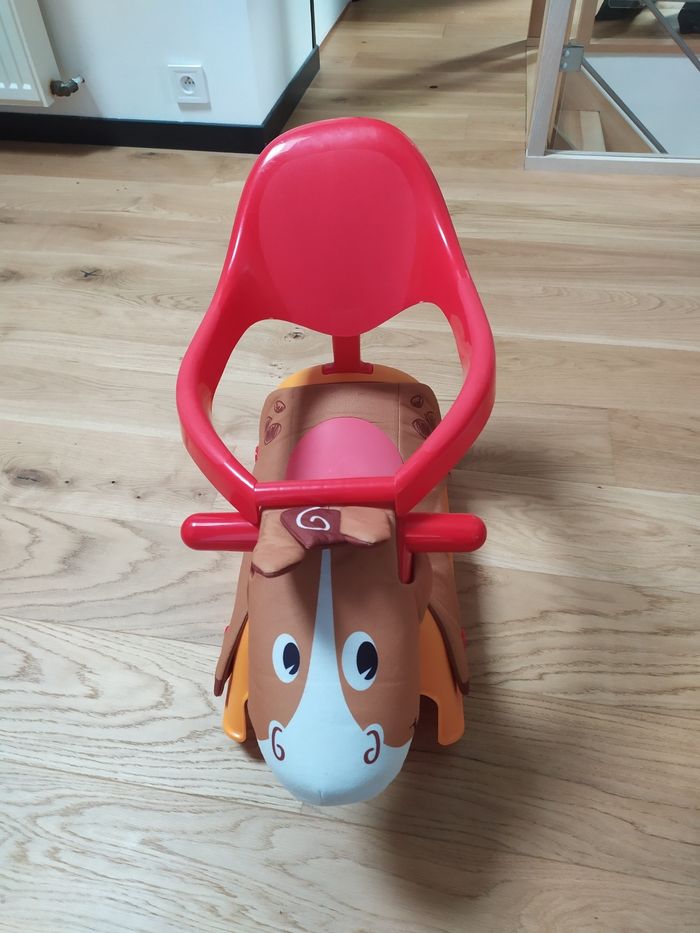 Cheval à bascule et à roulettes - photo numéro 2