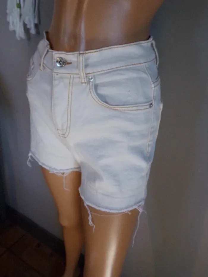 Short - photo numéro 3