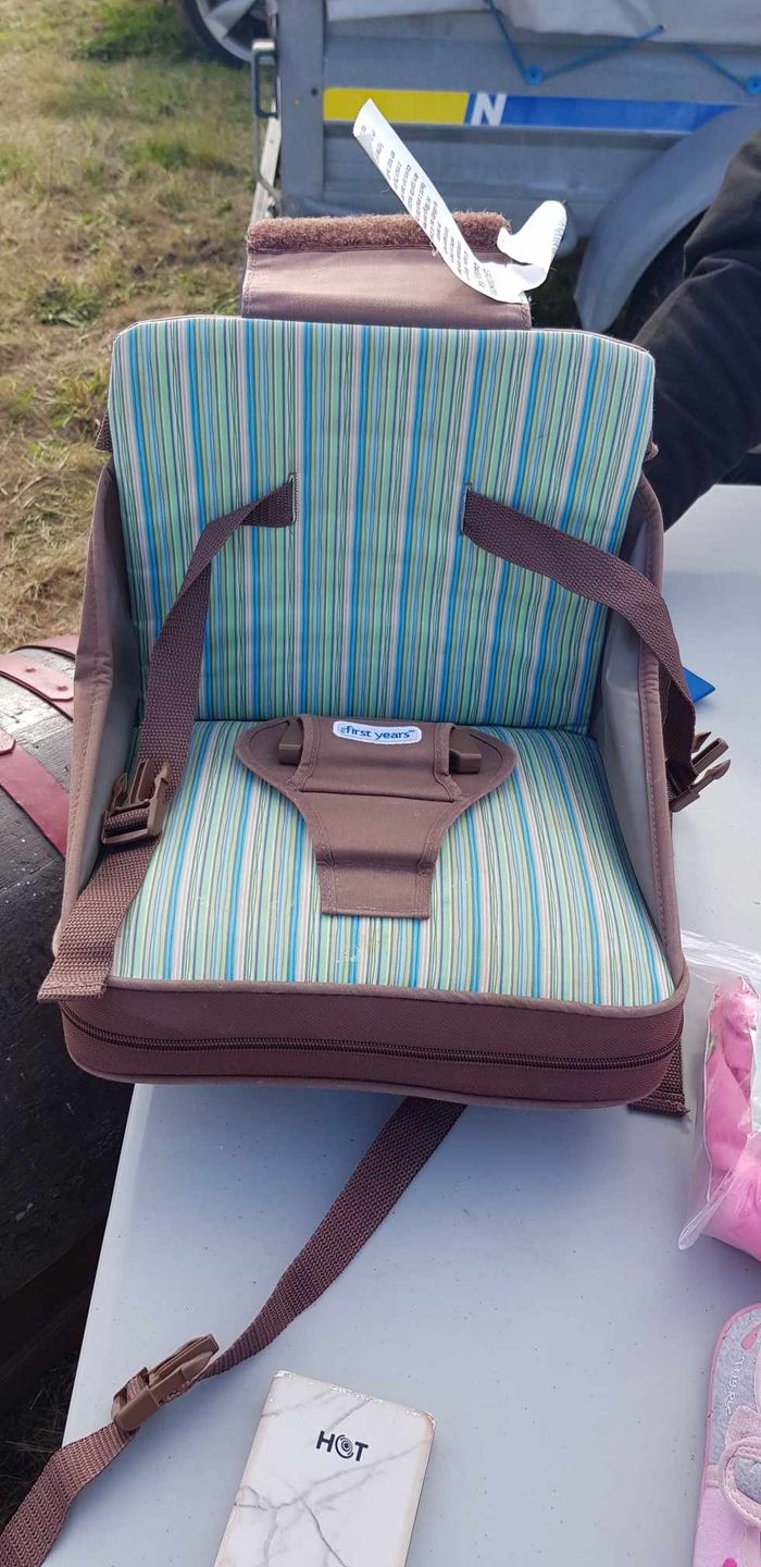 Réhausseur de chaise de voyage