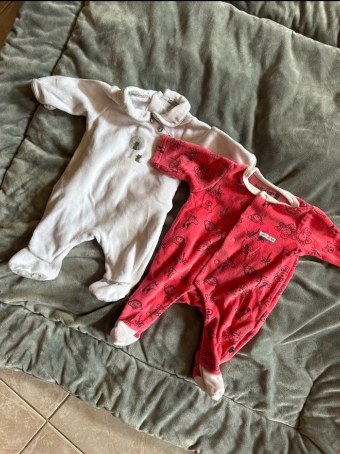 Lot de 2 pyjamas velours taille naissance