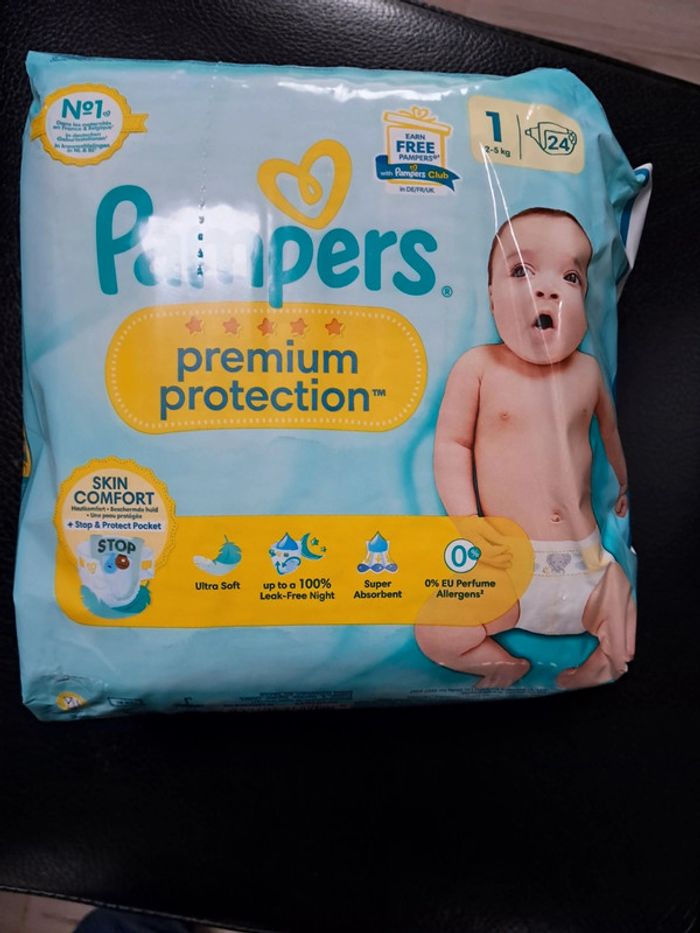 Lot vetement naissance + 1 mois + couche - photo numéro 5