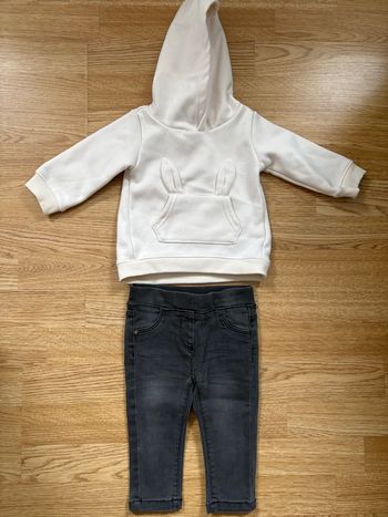 Ensemble jean et sweat a capuche