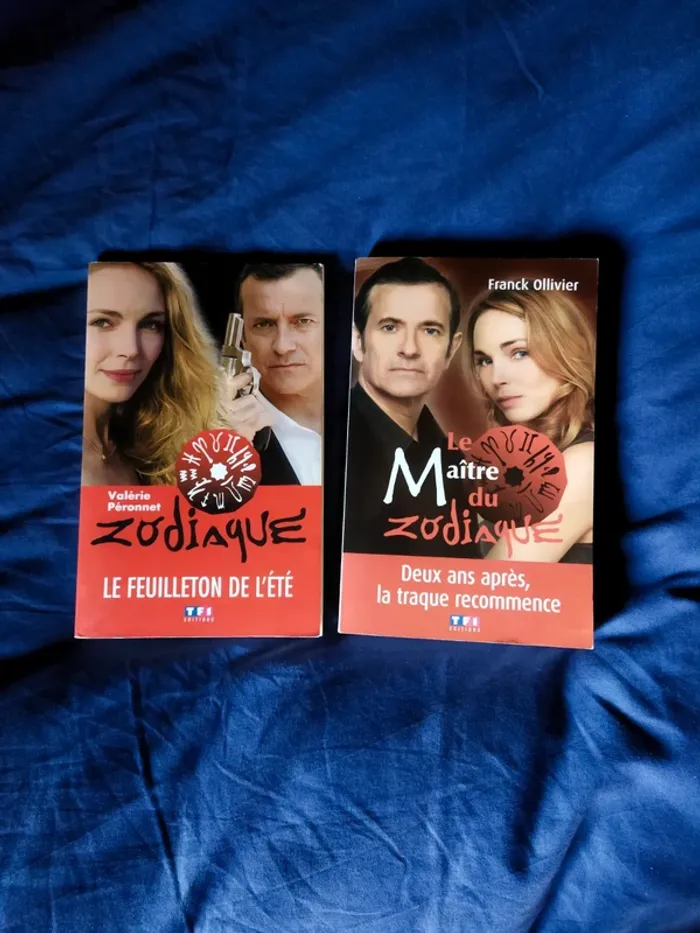 Lot de deux livres Zodiaque