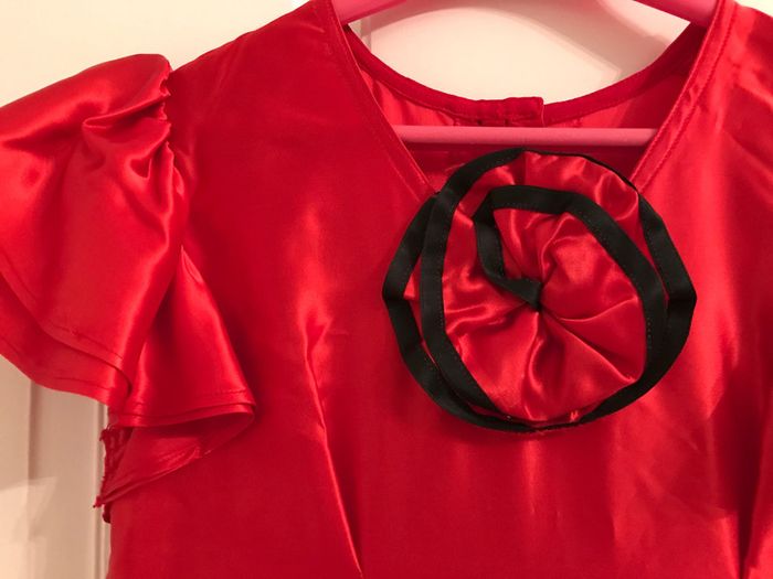 Déguisement Robe Rouge à Volants Style Espagnole - photo numéro 2