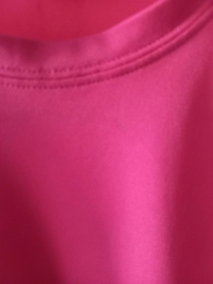 Tee-shirt sport rose - photo numéro 4