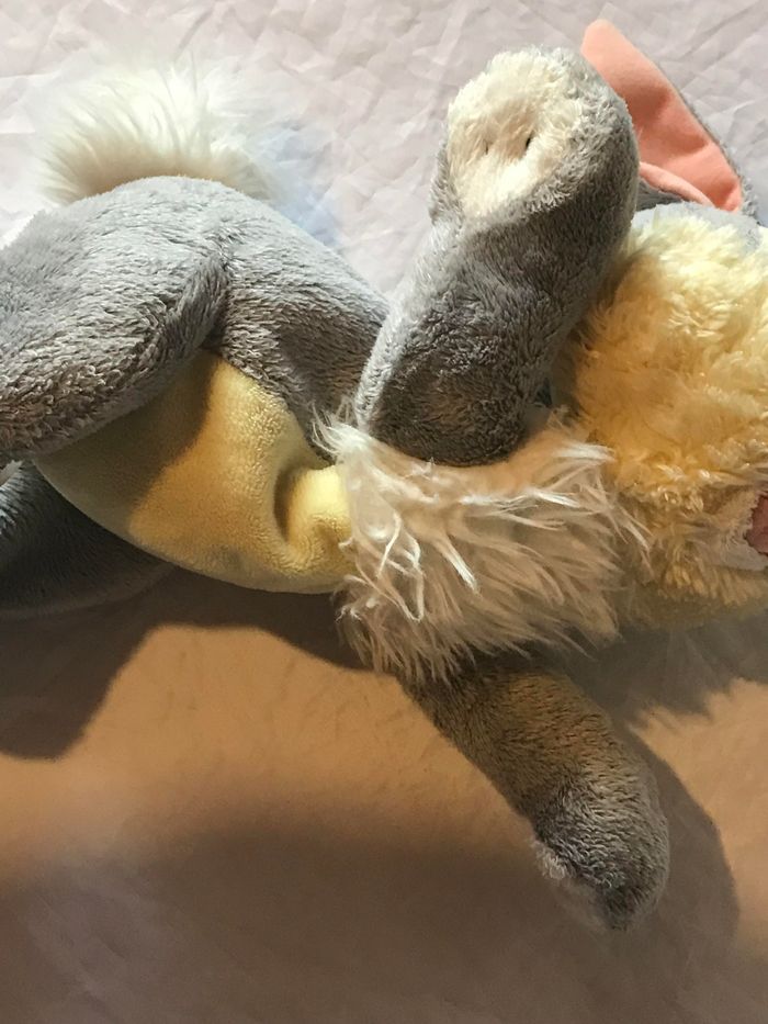 Petit Lapin Gris Saut Bouche Ouverte Animal Faune Peluche Petits Enfants Bébés - photo numéro 3