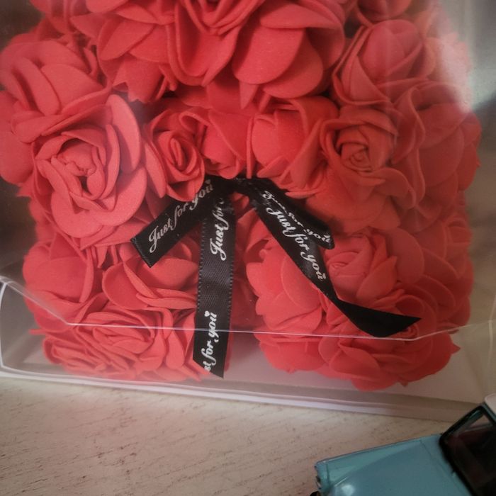 Joli ourson en rose rouge - photo numéro 5