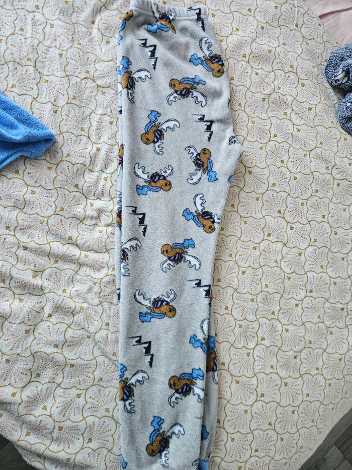 Pyjamas  12 13 ans - photo numéro 3