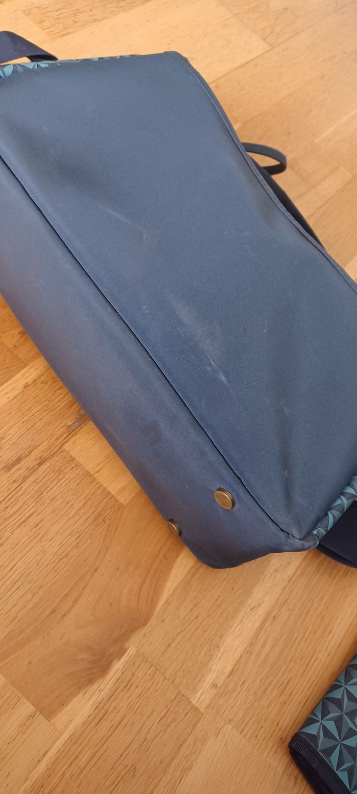 Sac à langer + accessoires- petit prix ! - photo numéro 4
