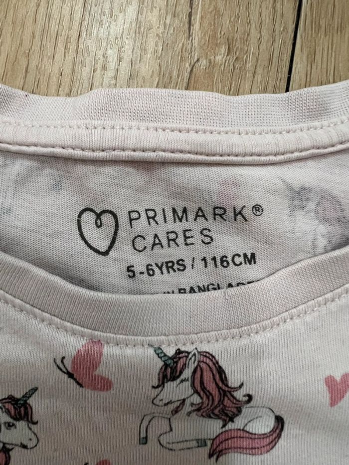 Lot 3 t-shirts Primark 6 ans - photo numéro 8