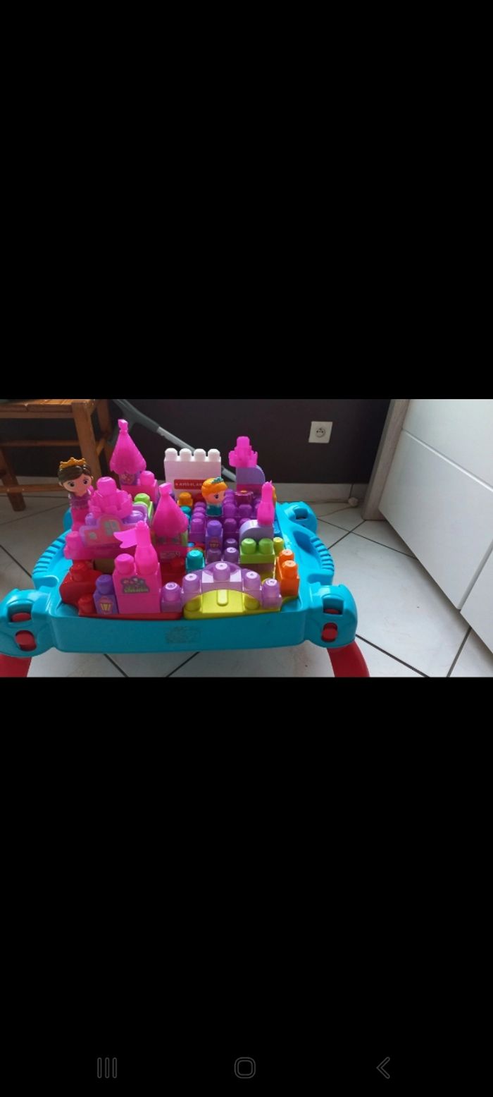 Table d activité mega  blocks lego - photo numéro 2