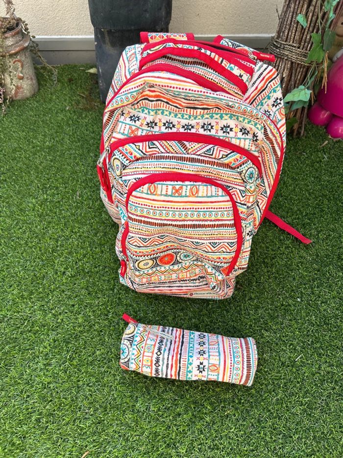 Sac en papier Moonbay avec trousse assortie