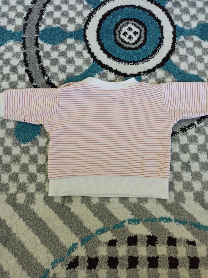 Pull - 1 mois - photo numéro 4