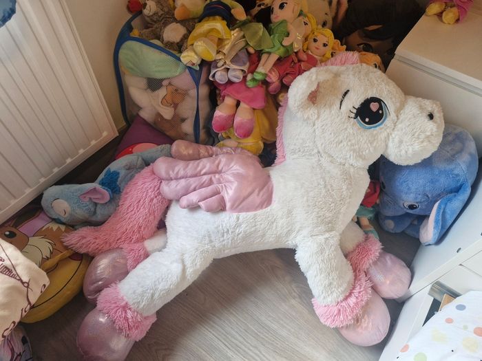Peluche géante poney