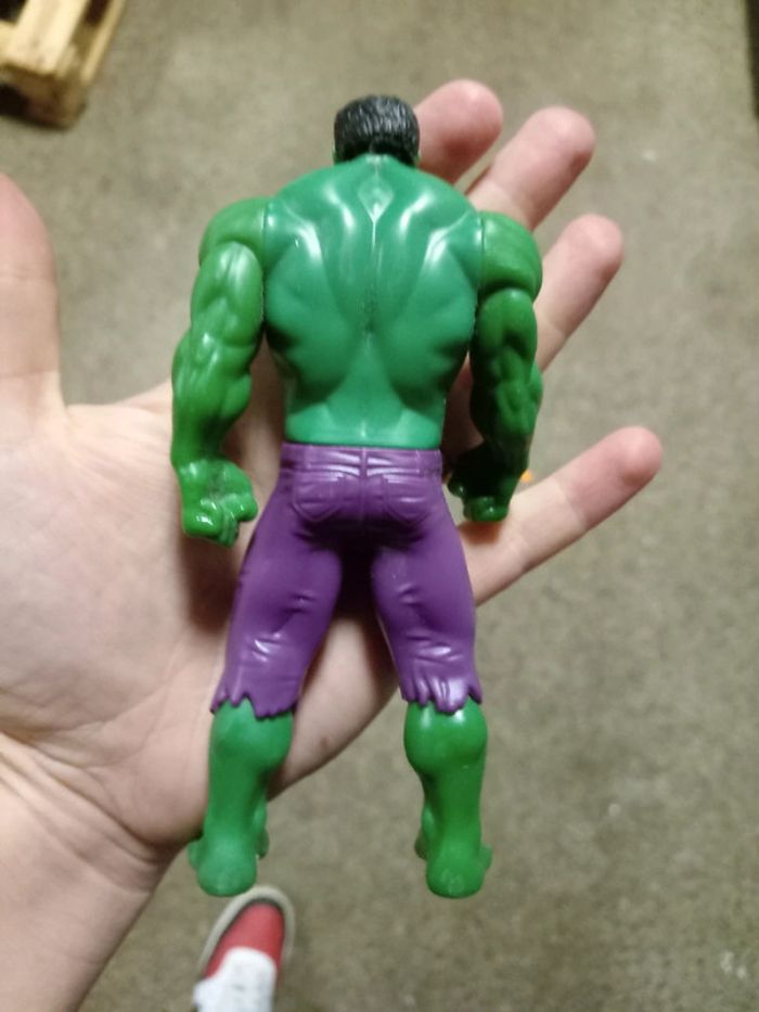 Lot de 2 petites figurines captain America et hulk - photo numéro 3