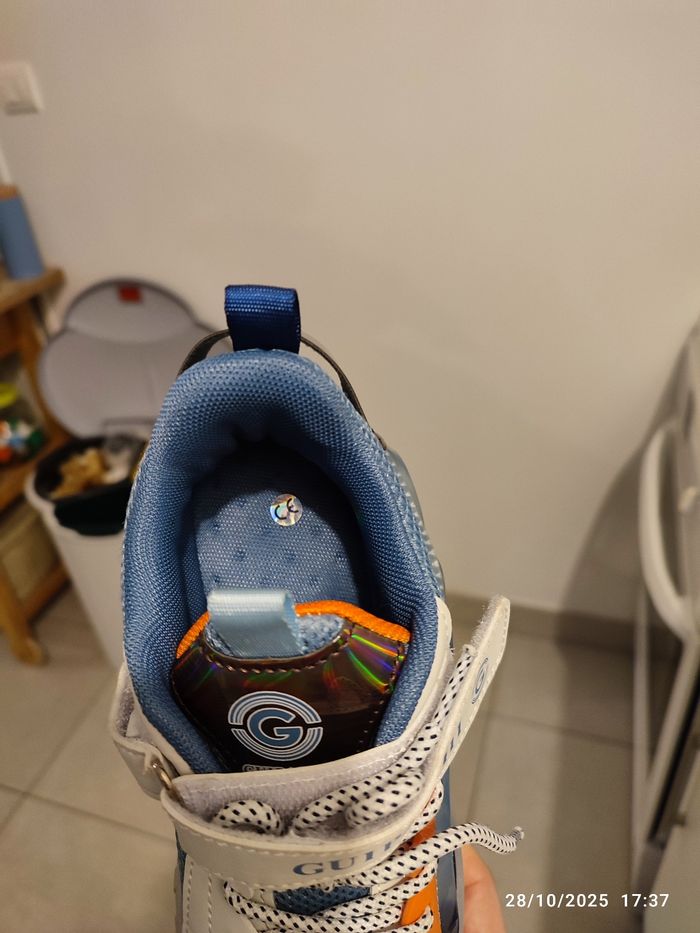 Baskets rollers lumineuses - photo numéro 4