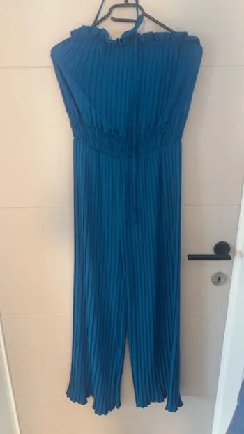 Combinaison bustier élégante – Neuve, jamais portée