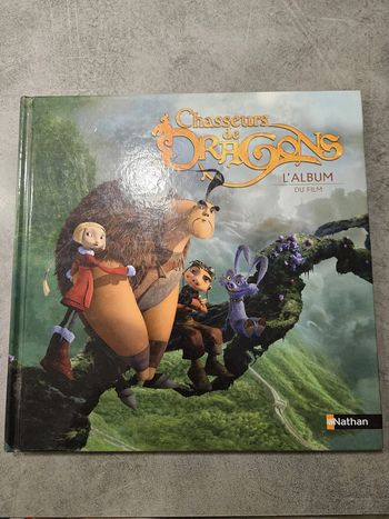 Livre jeunesse "Chasseurs de dragons : l'album du film"
