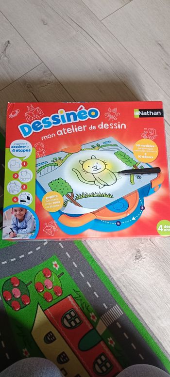 Dessineo 