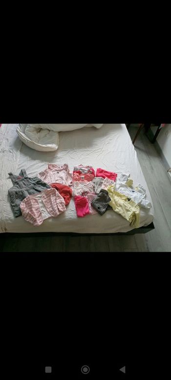 Lot de vêtements filles 9 mois printemps été