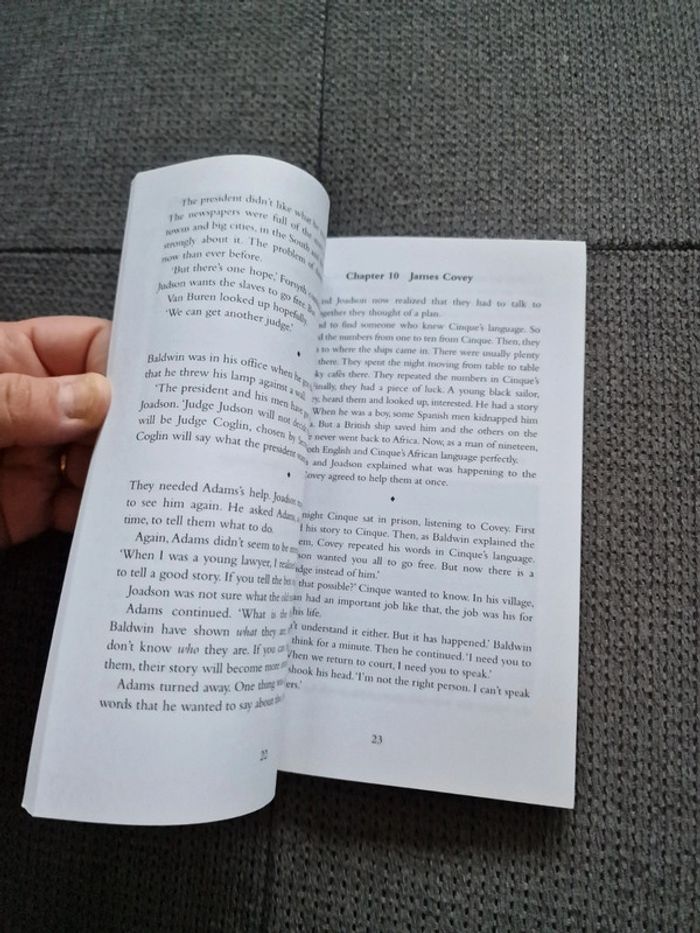 Livre en anglais "Amistad" - photo numéro 3